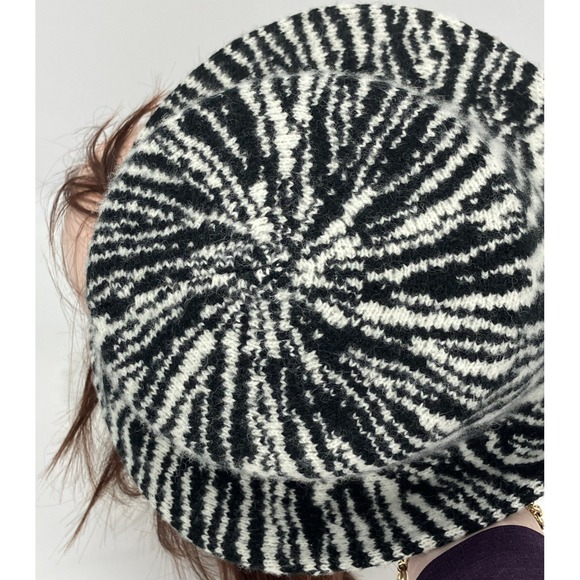 Wool Blend Bucket Hat Women's Zebra Print Black White Y2K Streetwear Cozycore - Picture 6 of 7